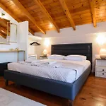 Marianthi's Maisonette