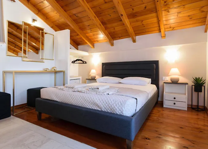 Marianthi's Maisonette